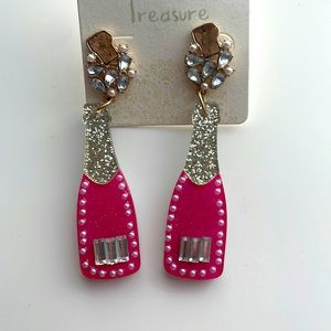 Never worn. Super cute. Champagne bottle earrings.